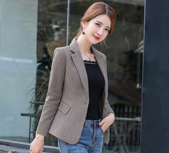 Geaca eleganta de dama cu guler clasic