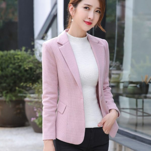 Geaca eleganta de dama cu guler clasic