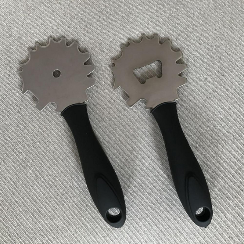 Screper Cleaner Metal BBQ Grill Gratar Gratar Cuptor Scrubber Sticle Opener Tool Screper este un ajutor bun pentru curățarea grătarului.