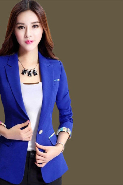 Elegantiškas moteriškas švarkas – su kišene