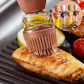 Nešiojamas aliejaus padažo prieskonių buteliuko aliejaus dozatorius su silikoniniu šepetėliu, skirtas virti kepimui BBQ virtuvės maistinio aliejaus skardinė Nauja