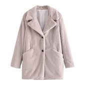 Plišani zimski kaput s gumbima