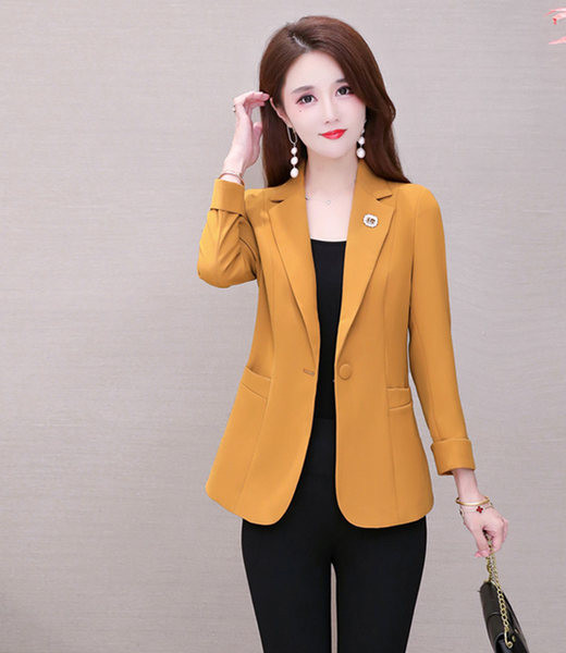 Trijų spalvų moteriškas švarkas su kišene