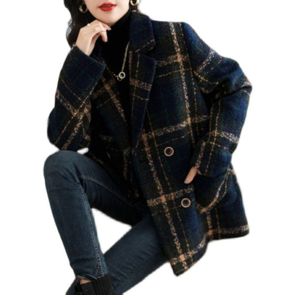 Elegantiška rudeninė striukė su sagomis