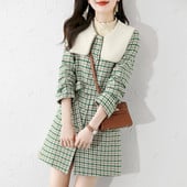 Palton elegant de dama cu guler lung