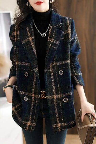 Elegantan karirani jesensko-zimski kaput