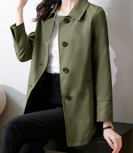 Palton de damă de toamnă cu mâneci lungi și închidere cu nasturi