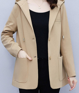 Palton casual de dama cu gluga, buzunar si nasturi