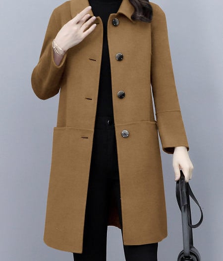 Ilgo moteriško palto laisvalaikio modelis su sagomis