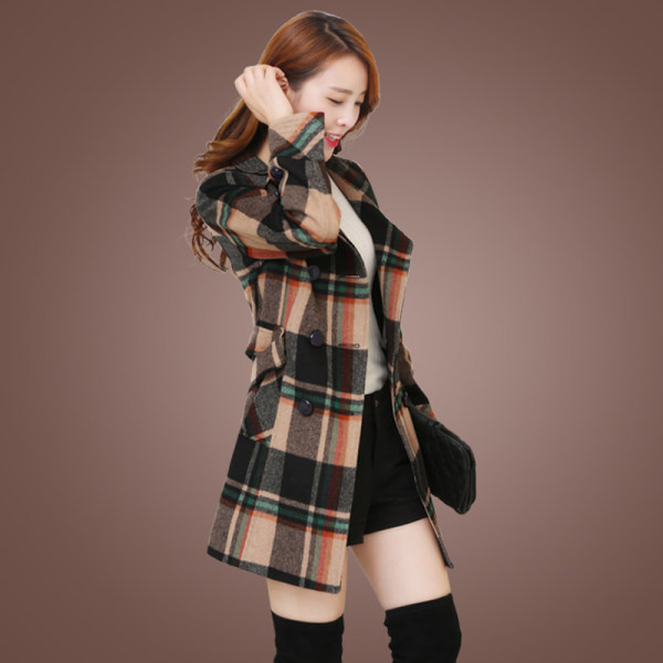 Γυναικείο καρό παλτό - με κουμπιά