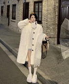 Palton puf damă cu guler înalt