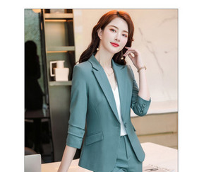 Geaca de dama cu nasture in diferite culori