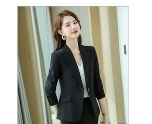 Geaca de dama cu nasture in diferite culori