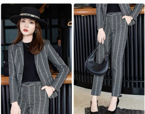 Γυναικείο μακρυμάνικο σακάκι με ρίγες