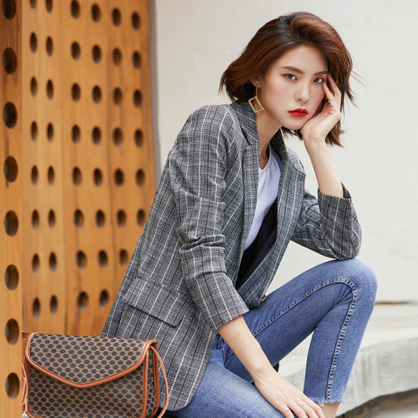 Geaca de dama - dungi cu buzunar