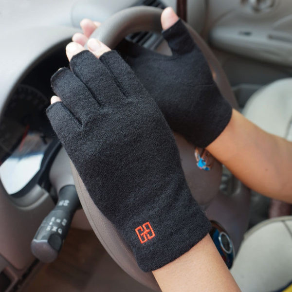 Ανδρικά χειμωνιάτικα γάντια με κέντημα σε πολλά χρώματα