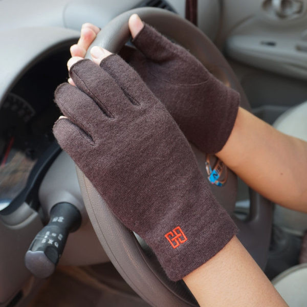 Ανδρικά χειμωνιάτικα γάντια με κέντημα σε πολλά χρώματα