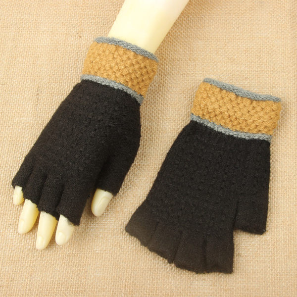 Megztos vyriškos pirštinės be pirštų