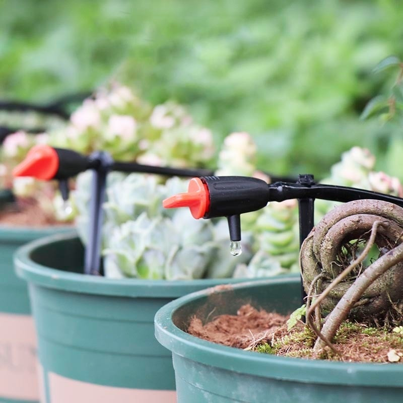 20бр. Регулируеми капкообразуватели за напояване Разпръсквачи 1/4`` Емитер Капкообразувател Микро капково напояване Разпръсквачи за напоителна система