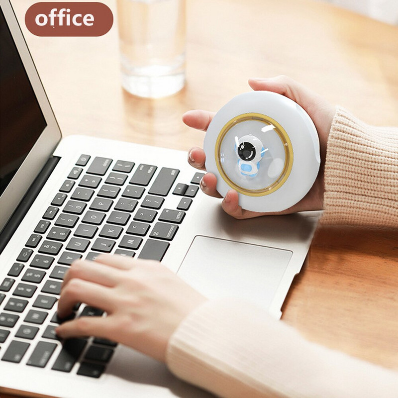 Astronaut LED Flying Diucer Hand Warmer Night Light 4000mAh 5-6 ωρών Χαριτωμένο θερμαντήρα χεριών Επαναφορτιζόμενα Χειμερινά ζεστά προϊόντα