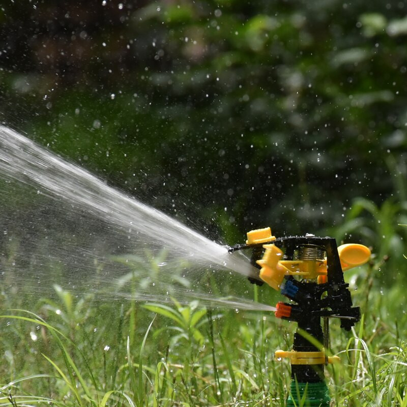 1/2" 3/4" мъжки селскостопански пръскачки Въртящи се дюзи Градинска регулируема Рокерна пръскачка Двойни водни дюзи Напоителна трева 1 БР.