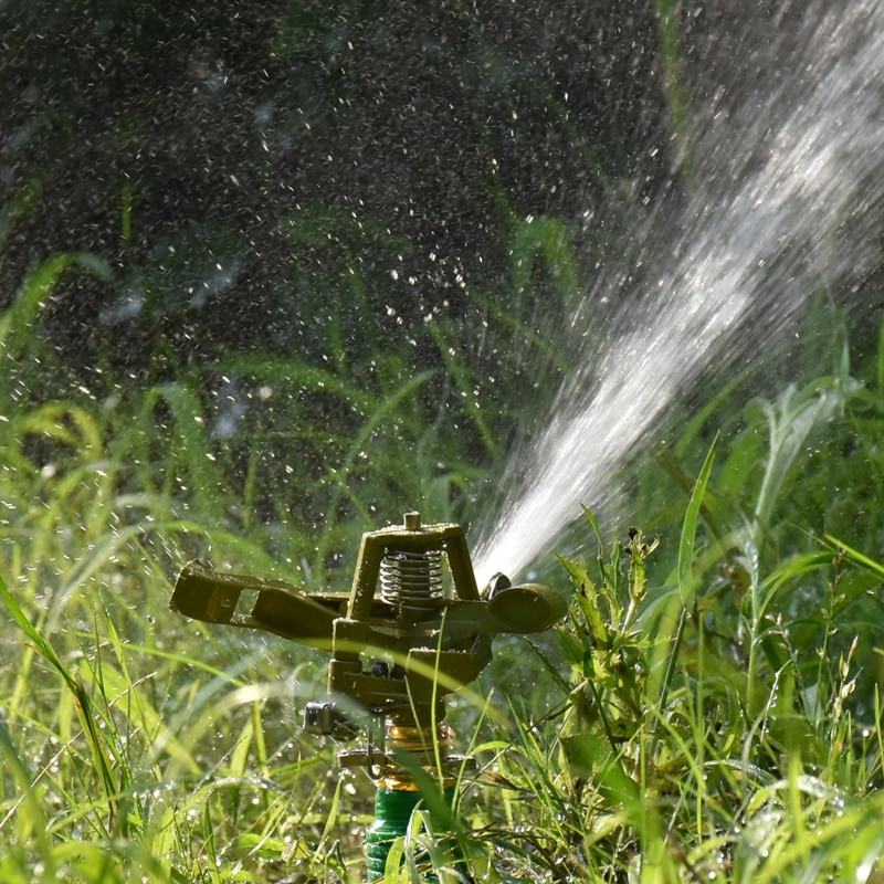 Μεταλλικό 1/2 3/4 ιντσών Περιστρεφόμενο ακροφύσιο ψεκαστήρα ρυθμιζόμενη γωνία Rocker sprinkler 360 μοιρών γκαζόν Πότισμα κήπου 1 τεμ.