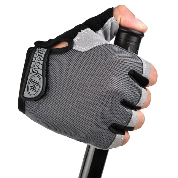 Ανδρικά αθλητικά γάντια κατάλληλα για γυμναστική