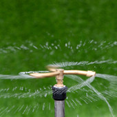 2/3/4 рамена Въртяща се пръскачка за трева 360-градусова автоматична ротация Месингова пръскачка Градински пръскачки Разпръсквач CLH@8