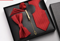 Ανδρικό σετ σε τρία χρώματα