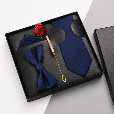 Ανδρικό σετ σε τρία χρώματα