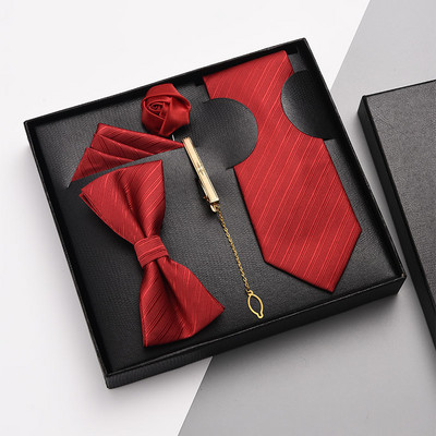 Ανδρικό σετ σε τρία χρώματα