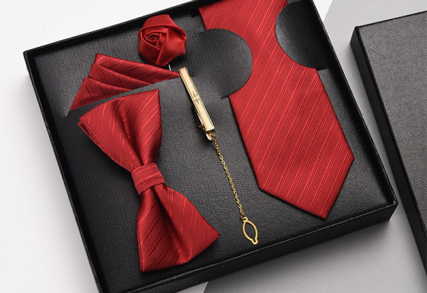 Ανδρικό σετ σε τρία χρώματα