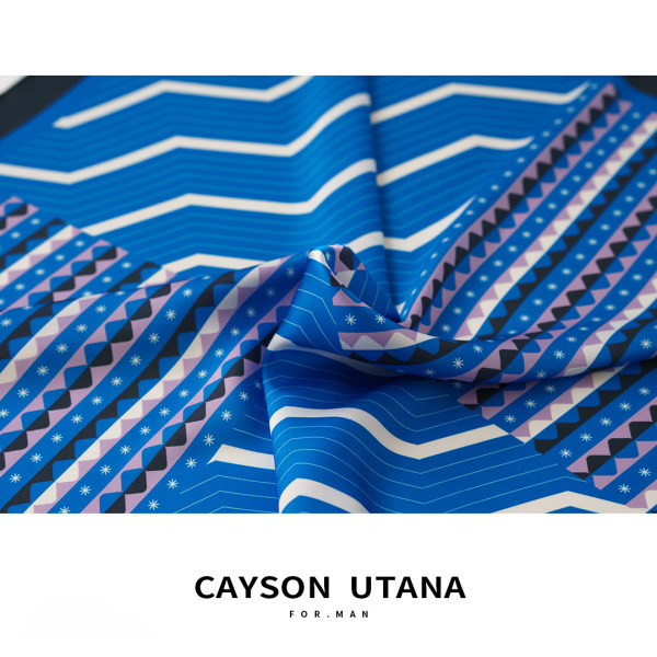 Modern férfi sál mintával - kék és piros színben