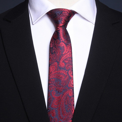 Κομψή γραβάτα για άνδρες - πολλά μοντέλα