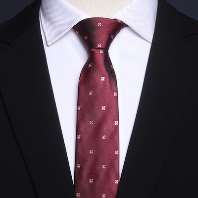 Κομψή γραβάτα για άνδρες - πολλά μοντέλα