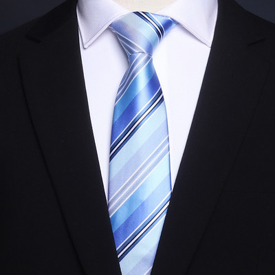 Κομψή ανδρική γραβάτα σε διάφορα χρώματα