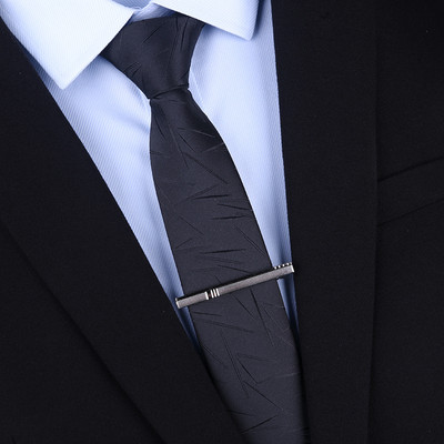 Svinīga vīriešu kaklasaite vairākās krāsās