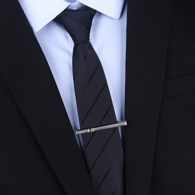 Svinīga vīriešu kaklasaite vairākās krāsās