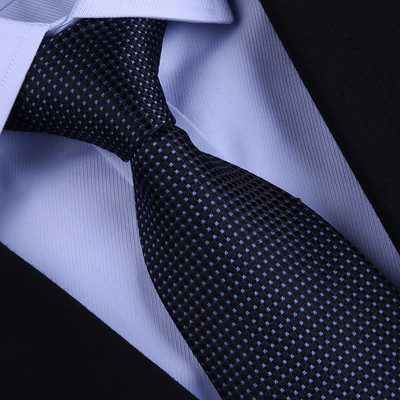 Jauna modeļa vīriešu kaklasaite - vairākas krāsas