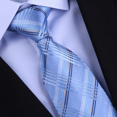 Jauna modeļa vīriešu kaklasaite - vairākas krāsas