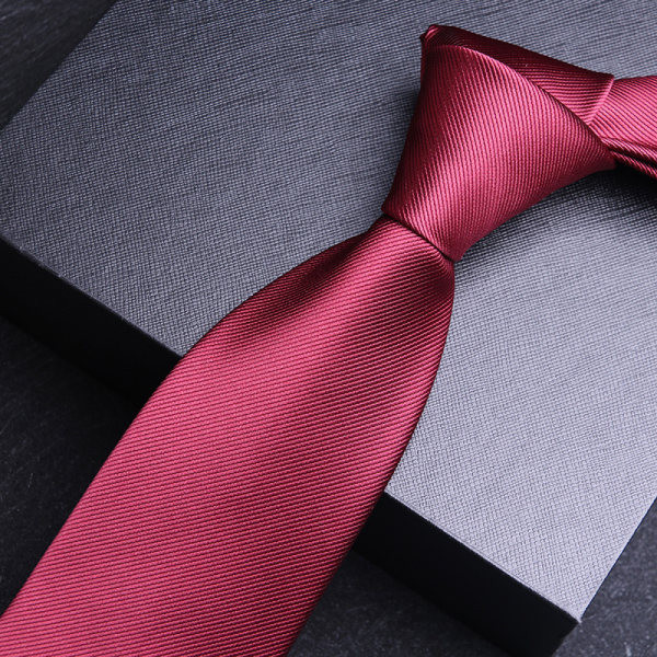 Vīriešu kaklasaite sarkanā krāsā