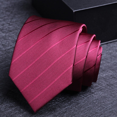 Μοντέρνα ανδρική γραβάτα νέο μοντέλο