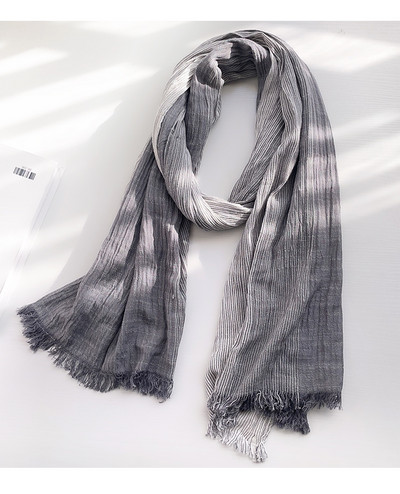 Φθινοπωρινό-χειμωνιάτικο ανδρικό κασκόλ με ριγέ σχέδιο