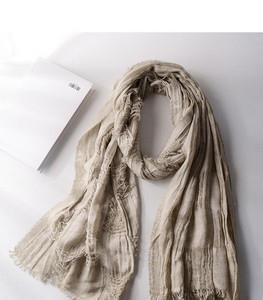 Vīriešu ikdienas apdrukas šalle