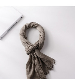 Ανδρικό κασκόλ casual μοντέλο