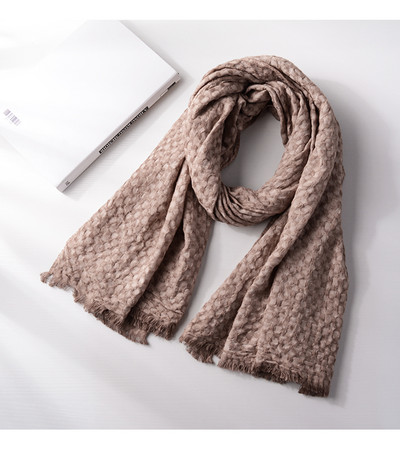 Retro modeļa vīriešu šalle ar apdruku