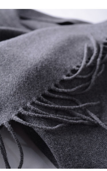 Vīriešu ikdienas šalle dažādās krāsās