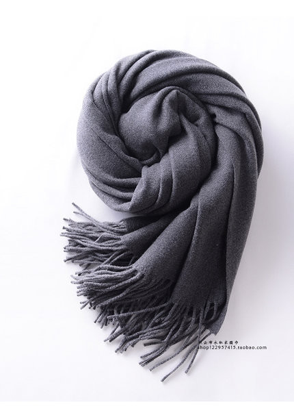 Vīriešu ikdienas šalle dažādās krāsās