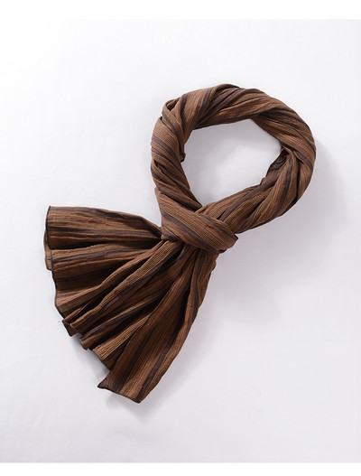 Svītraina vīriešu šalles retro raksts