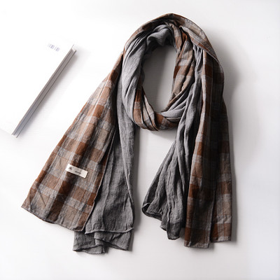 Vīriešu rūtains lakats dažādās krāsās